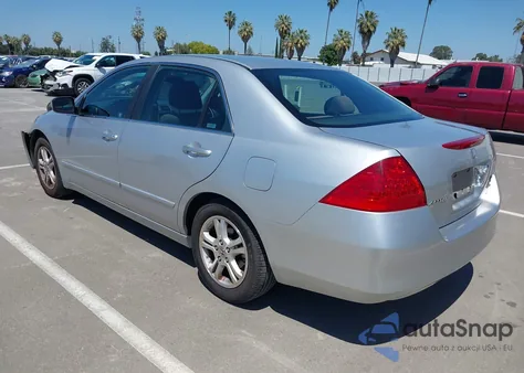 2006 Honda Accord 2.4 Ex z USA, uszkodzony, nr VIN 1HGCM56716A186428